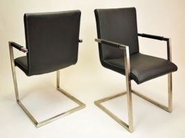 VISTA BELLA  мягкие обитые высокие барные стулья кресла производитель в Польше